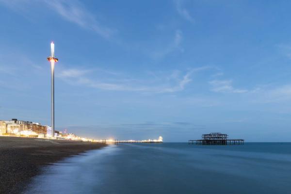 Brighton i360