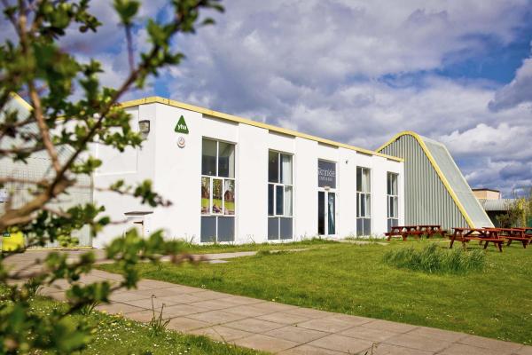 YHA Manorbier exterior