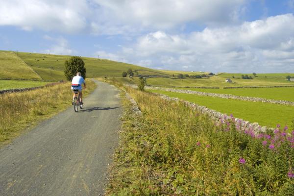 Cycling in Sheen 