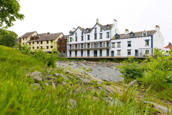 YHA Keswick exterior