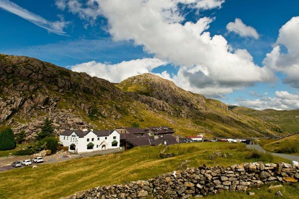 YHA Snowdon Pen-y-Pass exterior