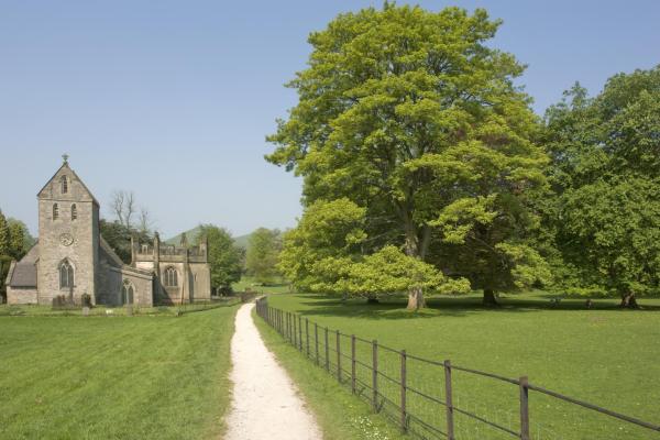 Walking and Rambling in Ilam