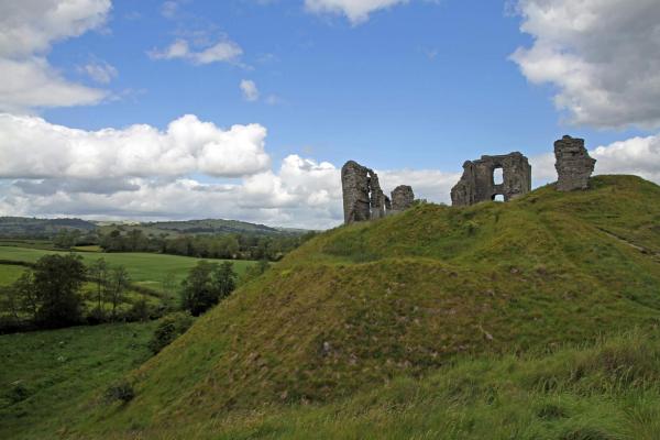 Clun Castle