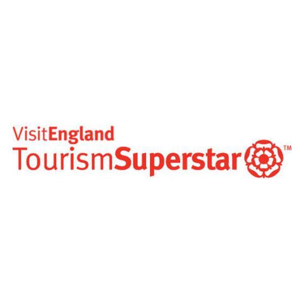 VisitEngland Tourism Superstar 2022 logo
