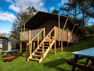 YHA Truleigh Hill safari tent