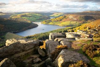 Ladybower reservoir from Bamford edge