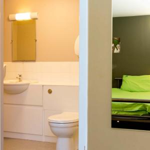 YHA Berwick en suite