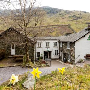 Helvellyn exterior