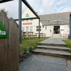 YHA Treyarnon Bay External