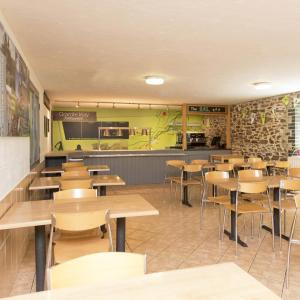 YHA Okehampton Dining Room