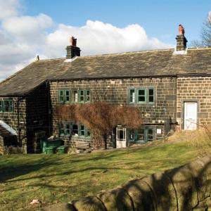 YHA Mankinholes Exterior