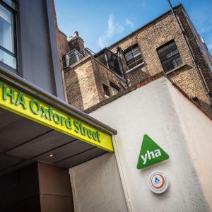 YHA London Oxford Street External