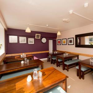 YHA Wye Valley dining room