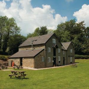 YHA Clun Mill exterior