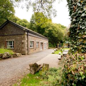 YHA Okehampton Bracken Tor exterior