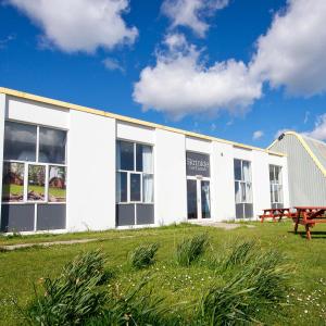 YHA Manorbier Exterior