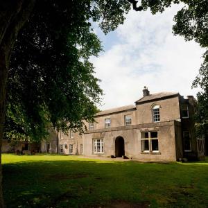 YHA Grinton Lodge Exterior