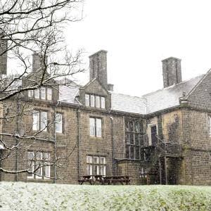 YHA Haworth Exterior Snowy