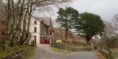 YHA Buttermere Driveway