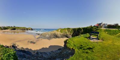 YHA Treyarnon Bay Beach