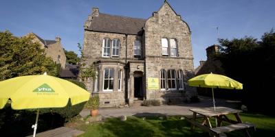 YHA Hathersage exterior