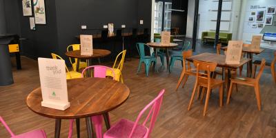 YHA London Thameside dining area