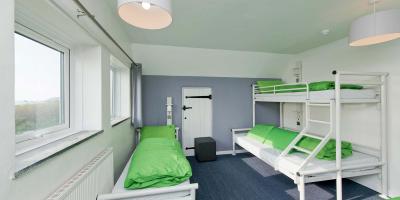 YHA Treyarnon Bay Bedroom