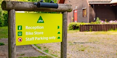 YHA London Lee Valley welcome sign