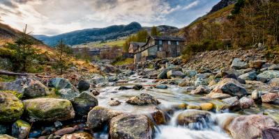 YHA Helvellyn and river