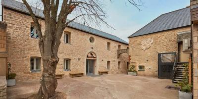 YHA Cotswolds exterior