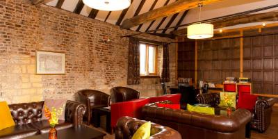 YHA Beverley Friary lounge