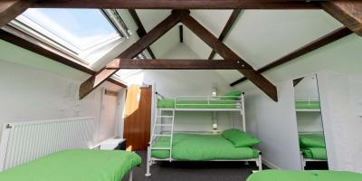 YHA St Davids Bedroom