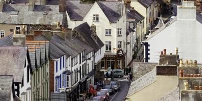 Aberconwy House (in centre, last before junction)