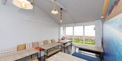 YHA Perranporth dining area