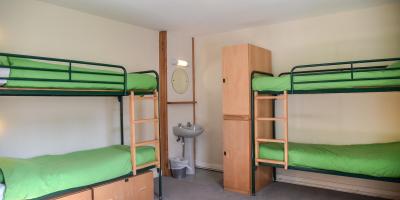 YHA Ingleton bedroom with bunk beds