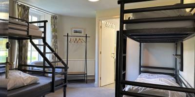 YHA Ingleton bedroom with bunk beds