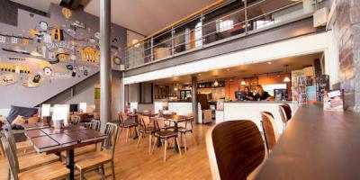 YHA Bristol Dining area