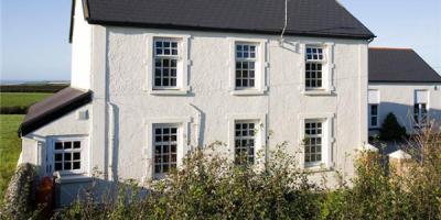 YHA Elmscott School House exterior