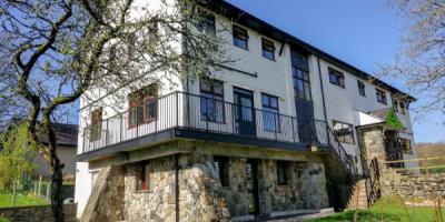 YHA Snowdon Llanberis exterior