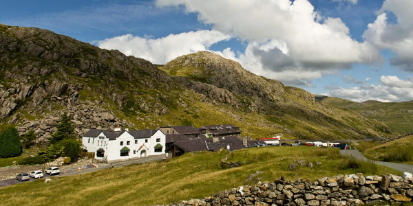 YHA Snowdon Pen-y-Pass exterior